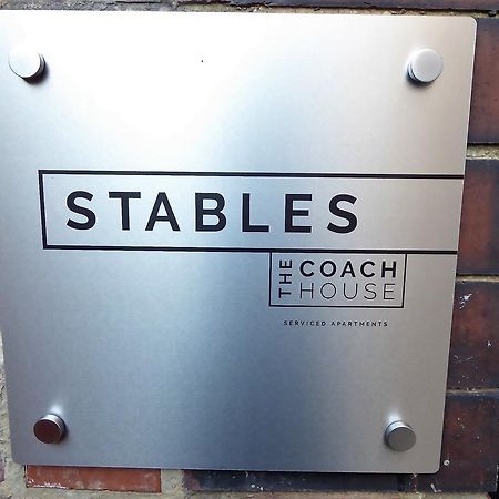 Stables At The Coach House Apartments ลีดส์ ภายนอก รูปภาพ